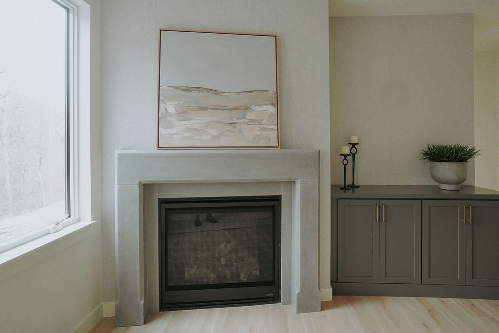 Cedar Rapids, Iowa home with artwork from Mix Home