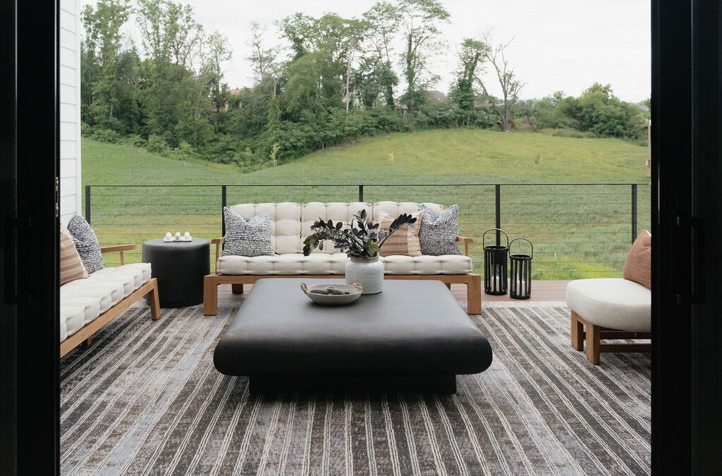 Outdoor Living in Autumn: Extending the Patio Season