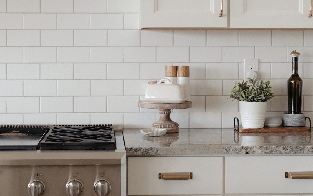The Charm of Vintage Accents in Autumn Decorating